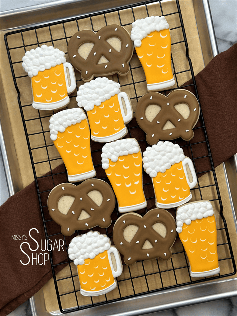 beer stein, beer pilsner, pretzel, decorated cookies