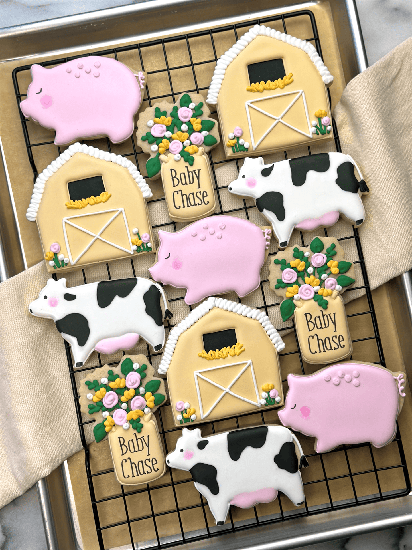On the Farm Birthday/Baby Shower (1 dozen)