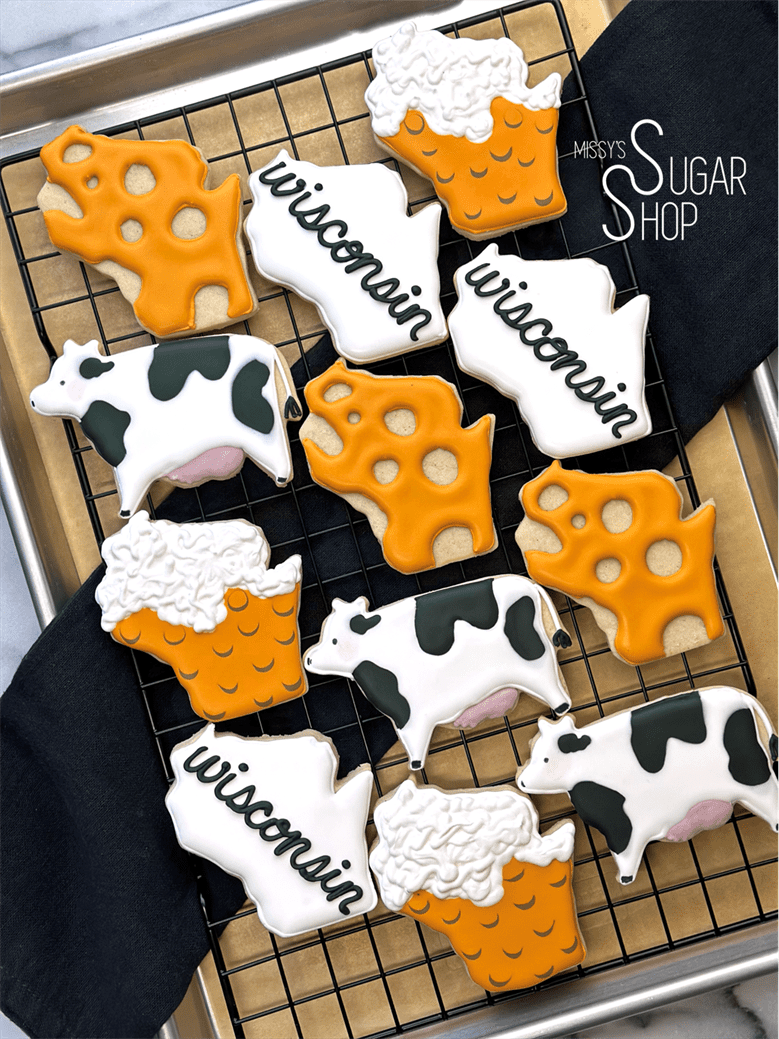 wisconsin love cheddar cheese, beer, cow, wisconsin birthday cookies, wisconsin farm cookies, i love wisconsin cookies