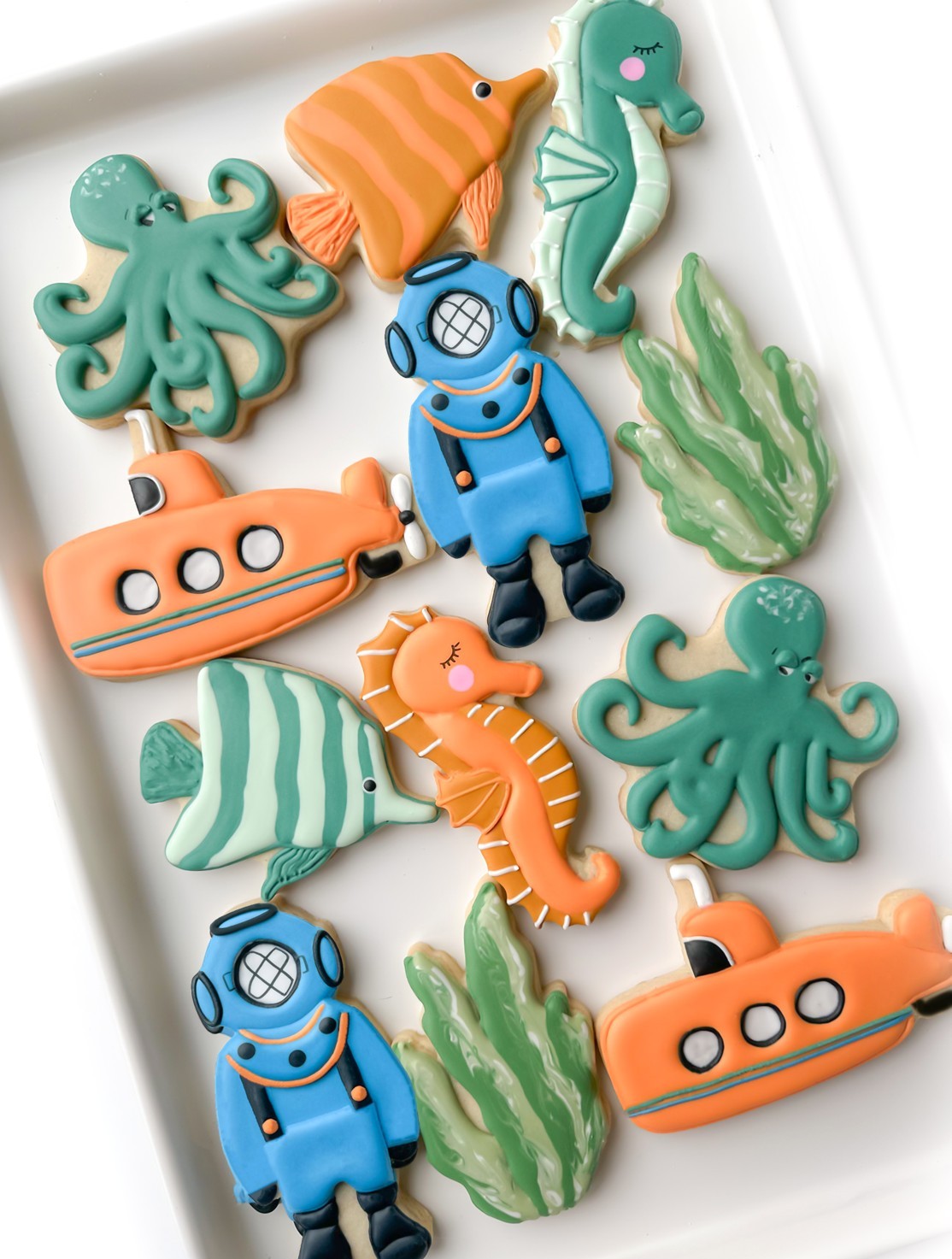 octopus, seaweed,  coral reef, shark, crab, sea turtle, under the sea birthday cookies submarine deep sea diver cookies